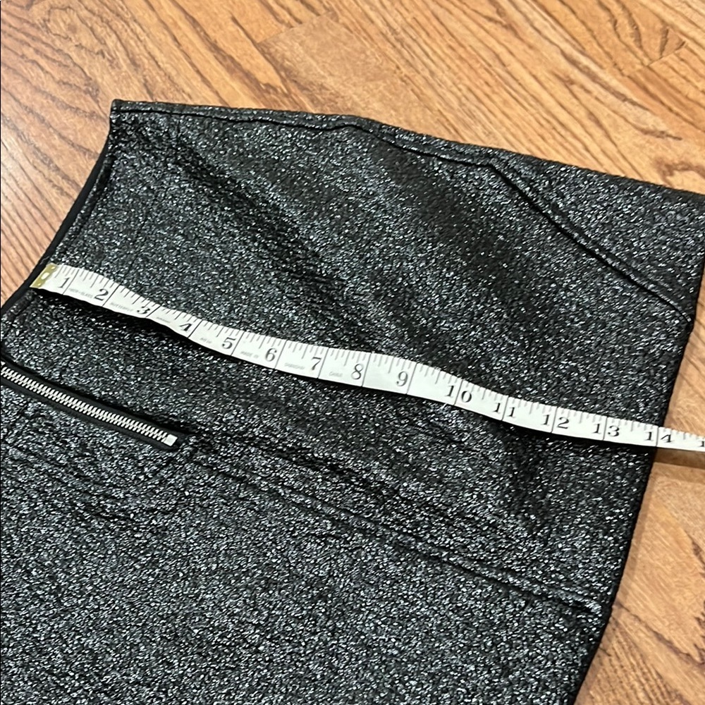 Zara Black Mini Skirt for Night Out - Picture 7 of 8